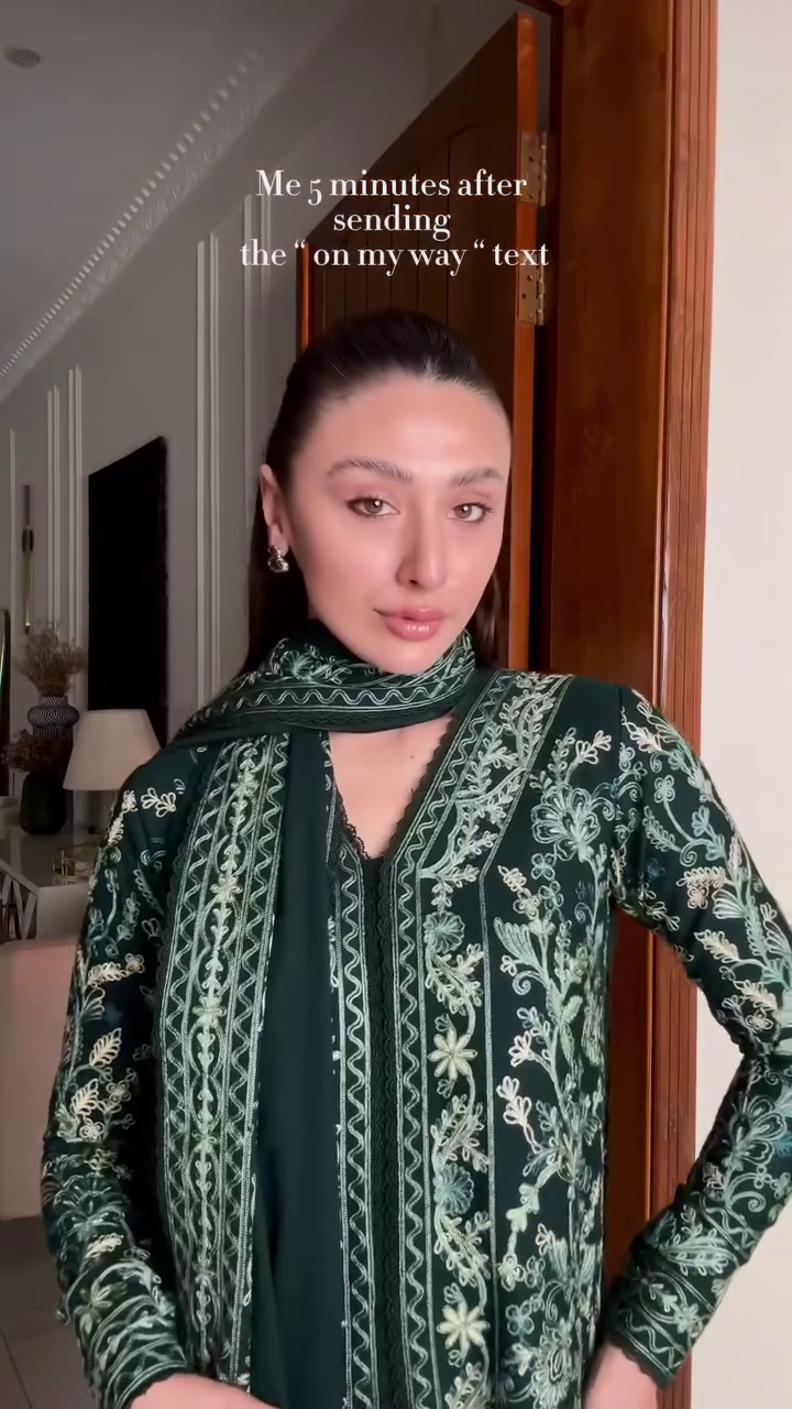 🌿 Emerald Whisper Luxury Embroidered Suit Set – Graceful, Timeless & Unforgettable 🌿✨