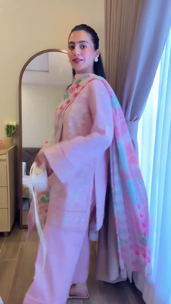 🌸 Blush Petal Pastel Embroidered Suit Set – Soft, Sweet & Stunningly Elegant 🌸✨