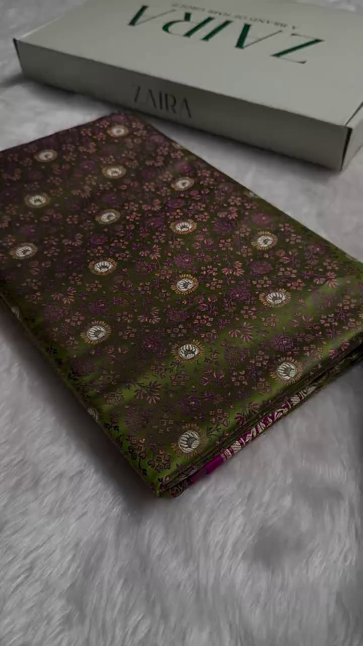 “Royal Banarasi Brocade Saree Fabric – Luxury Woven Silk Material with Intricate Zari Motifs (Multiple Colours & Custom Sizes XXS–XXL)”