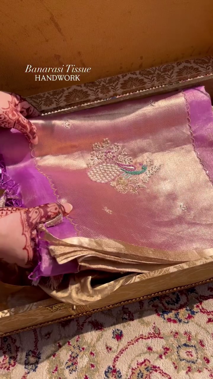 “Royal Orchid Banarasi Tissue Saree ✨ | Handwork Luxury Collection • Lightweight & Elegant • Sizes XXS–XXL”