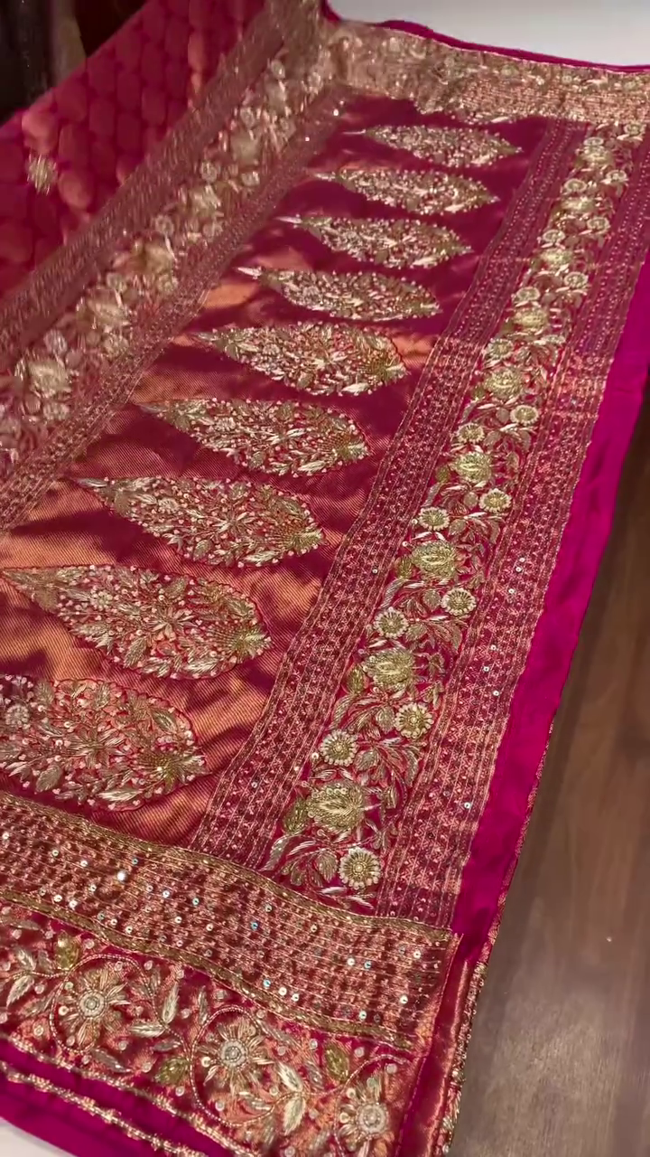 “Majestic Ruby Banarasi Handwork Saree ✨ | Heavy Zari • Stone Embellished Border • Wedding Royal Collection • Sizes XXS–XXL”