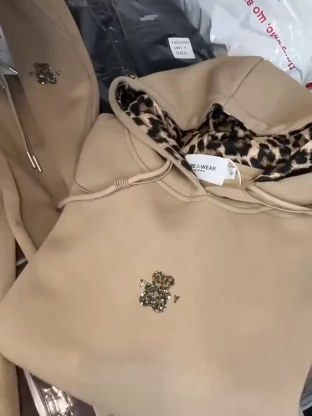 🤎✨ Urban Luxe Leopard-Trim Co-Ord Set – Premium Comfort Edition ✨🤎