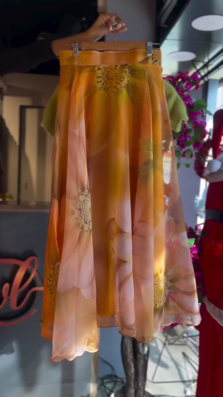 💚✨ Pistachio Dream Layered Co-Ord Set – Fuzzy Crop Knit & Flowing Printed Skirt ✨💚