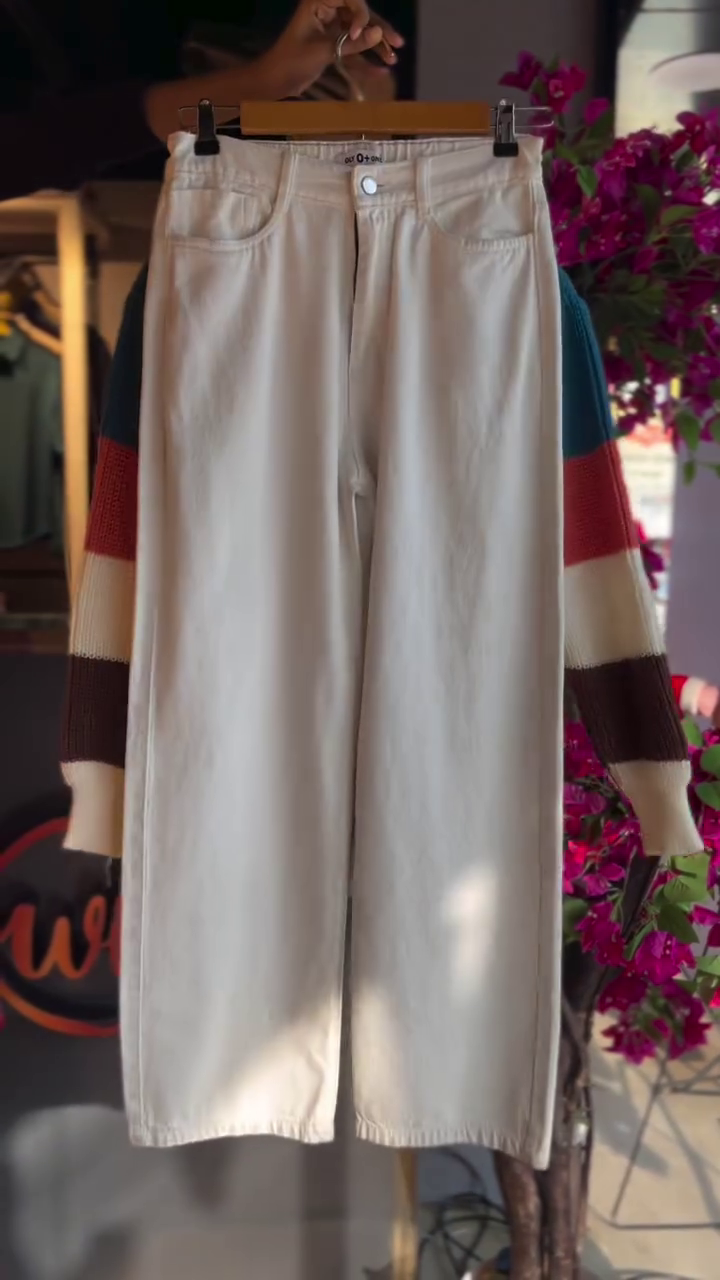 🍂✨ Autumn Harmony Lace-Up Knit Co-Ord Set – Colorblock Crop Sweater & Flowy Skirt ✨🍂