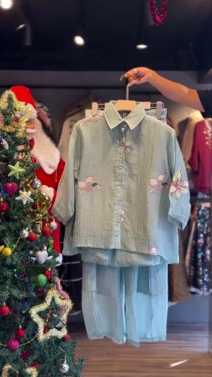 🌿✨ Mint Blossom Breeze Co-Ord Set – Embroidered Shirt & Flowing Pants ✨🌿