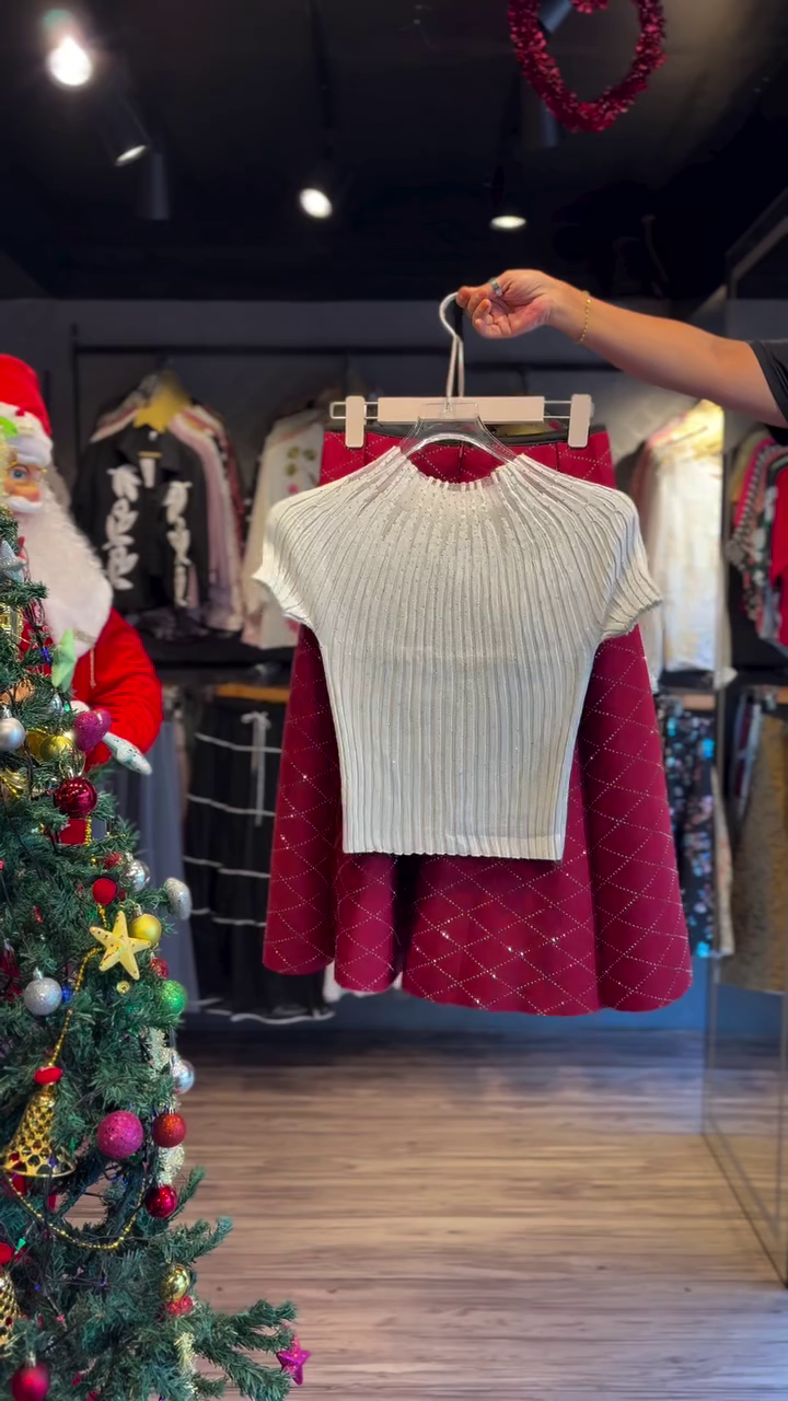 ✨🤍 Ivory Spark Ribbed Knit Top with Ruby Quilted Skirt Set 🤍✨