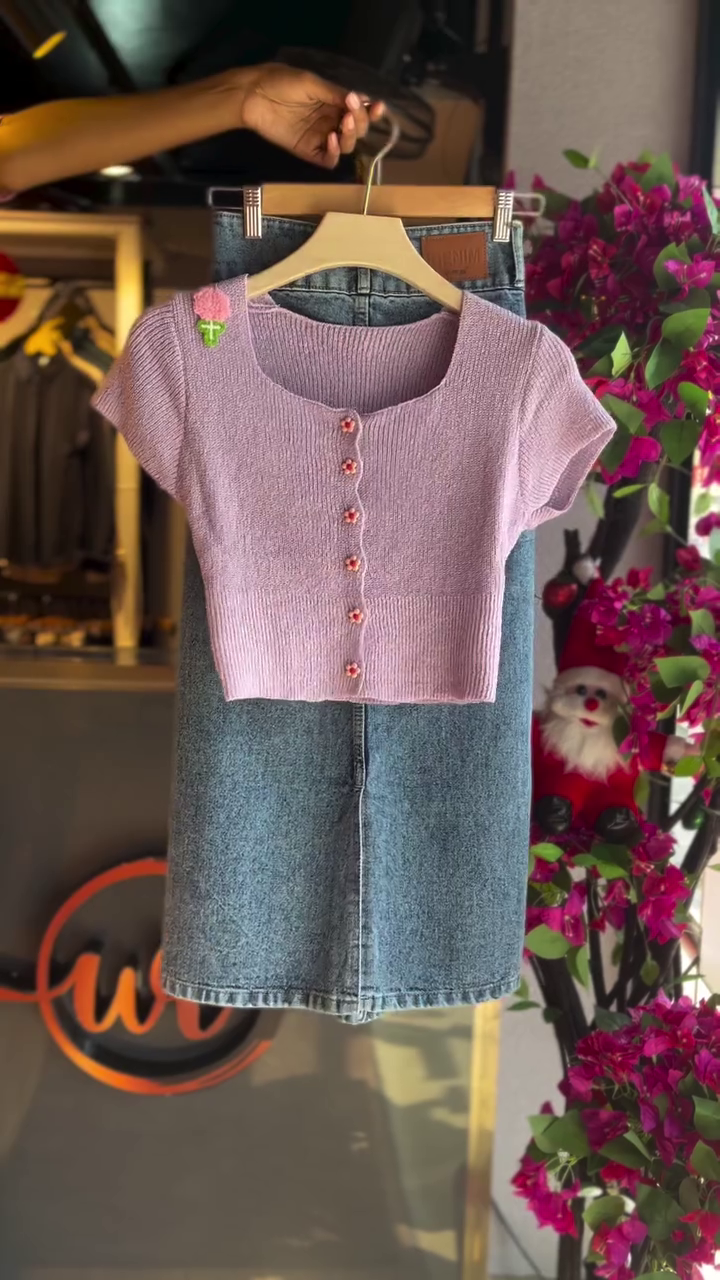 💜✨ Lavender Charm Ribbed Crop Top – Cute, Comfy & Trend-Ready ✨💜