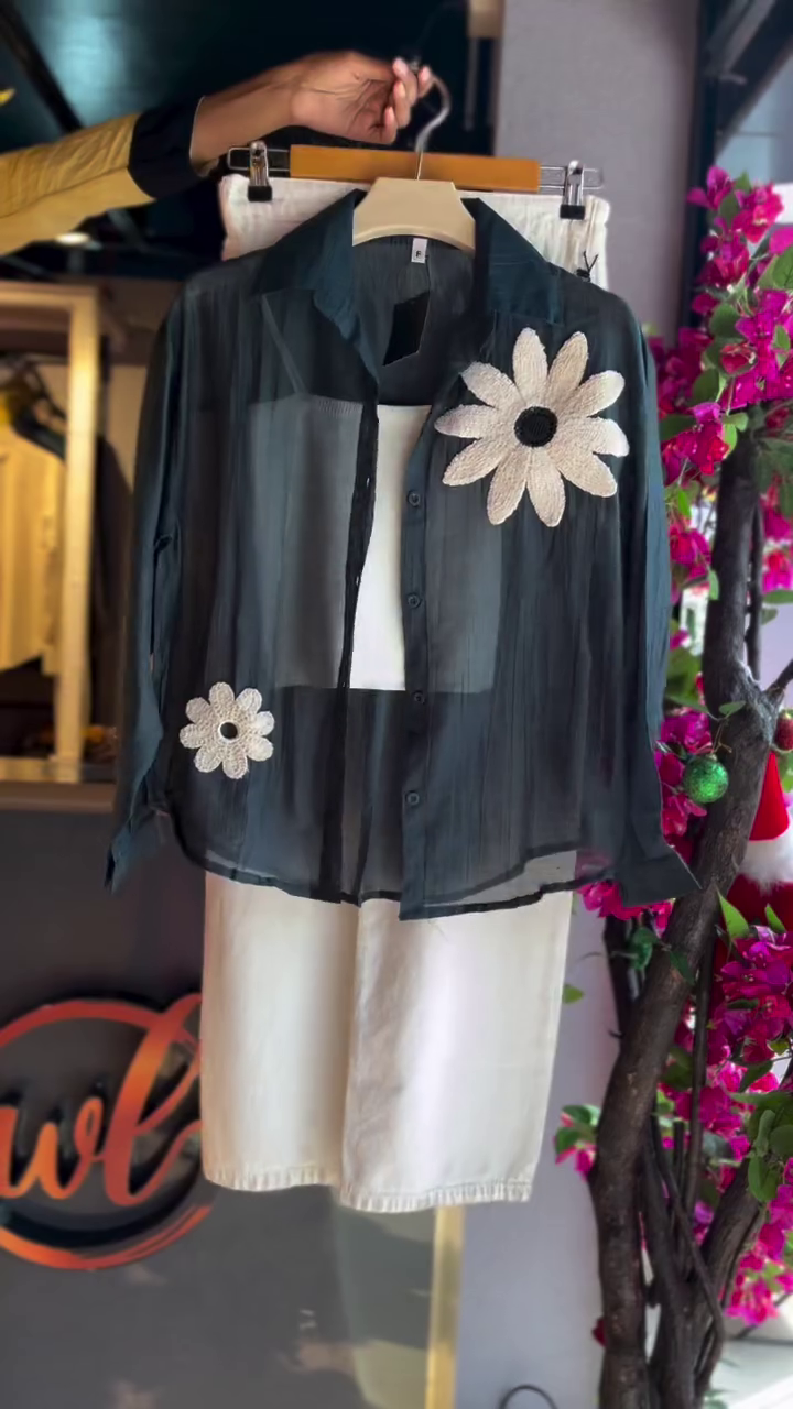 Sheer Floral Appliqué Layered Top – Modern Elegance with a Chic Statement 🌼🖤