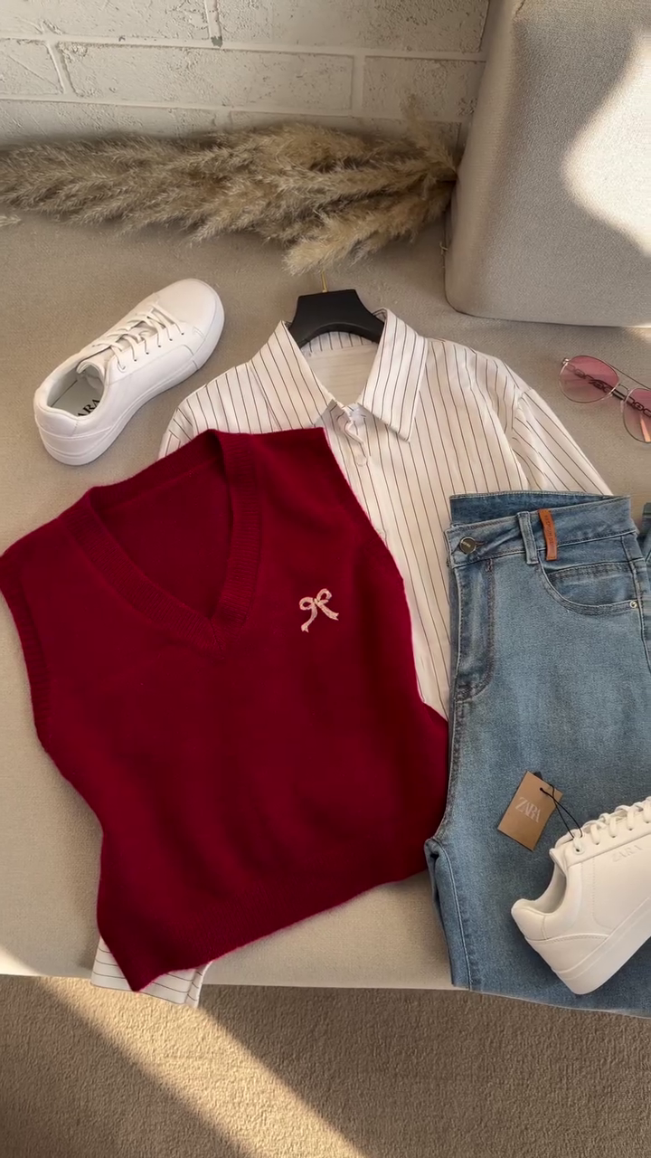 ❤️ Scarlet Charm Preppy Knit & Denim Set ✨ | Bow Detail Vest, Striped Shirt & Classic Jeans | XXS–XXL