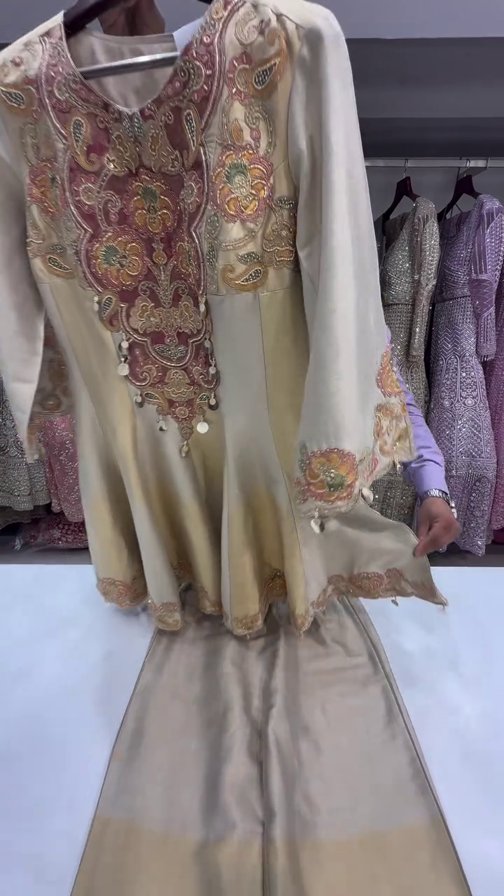 👑 Royal Zari Embroidered Festive Sharara Set – Luxe Heritage Collection (XXS–XXL) ✨