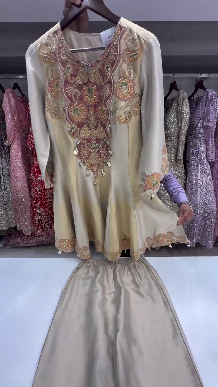 👑 Royal Zari Embroidered Festive Sharara Set – Luxe Heritage Collection (XXS–XXL) ✨