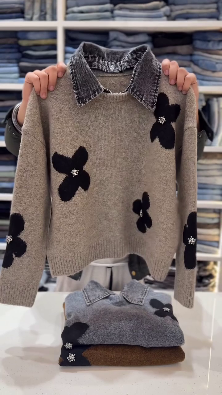 🌸 Elegant Floral Knit Sweater with Denim Collar – Chic Layered Look (XXS–XXL) ✨
