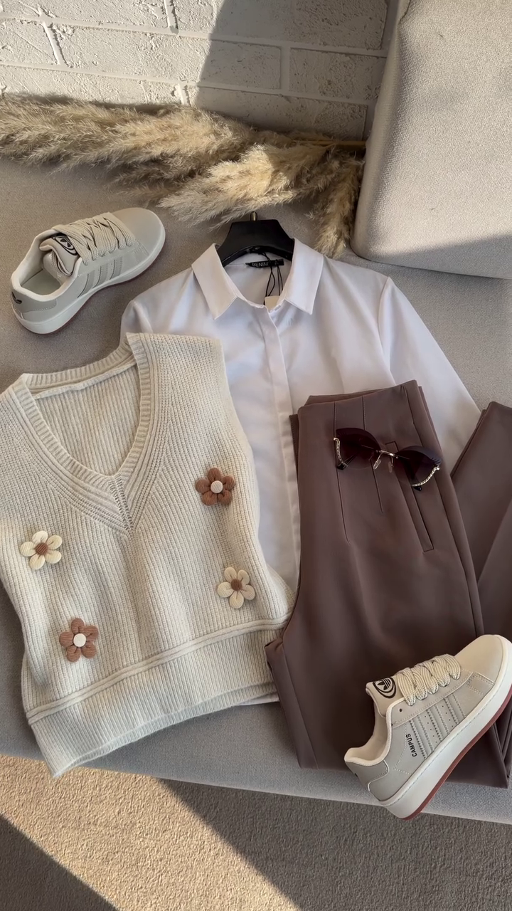 🌸 Bloom Chic Knit Vest & Classic Shirt Set – Elegant Everyday Collection