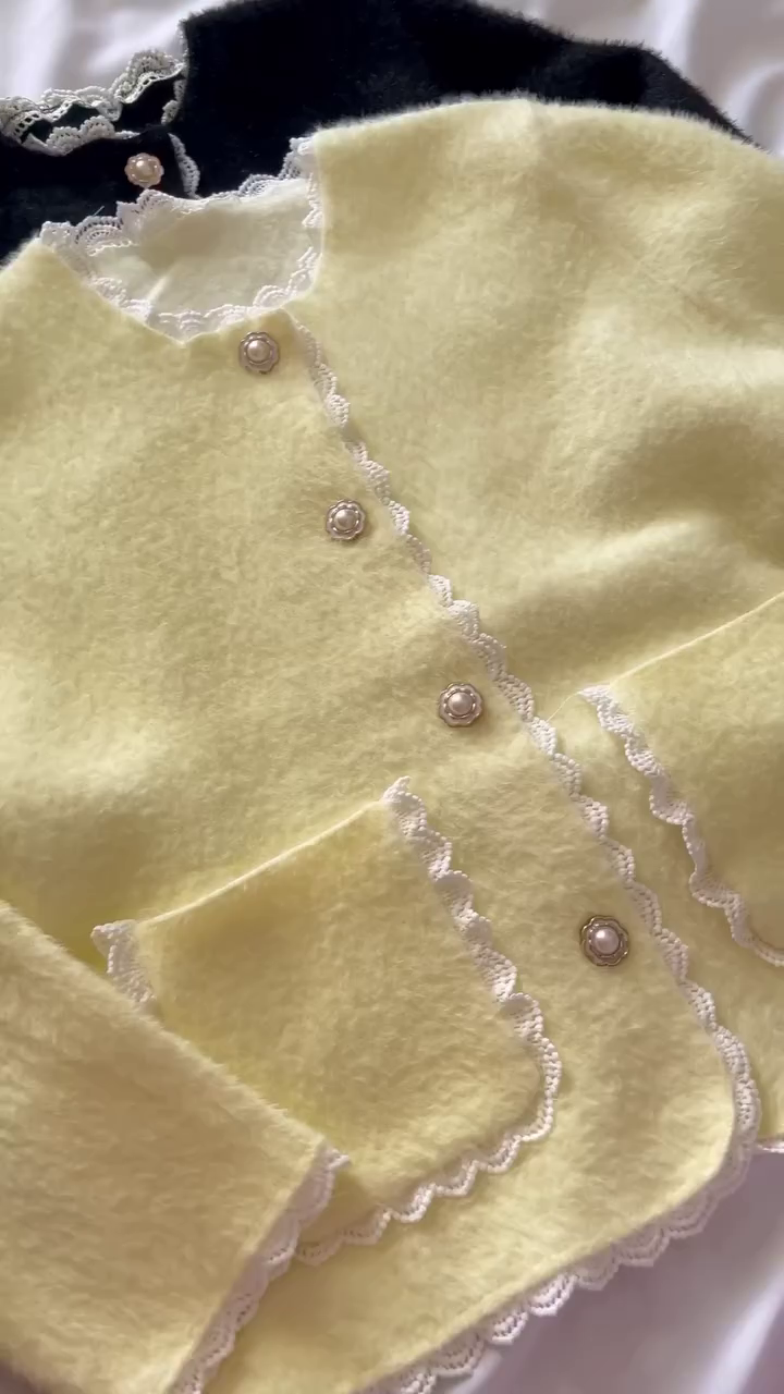 🌸 Elegant Pearl Lace Soft Knit Cardigan – Pastel Chic Collection