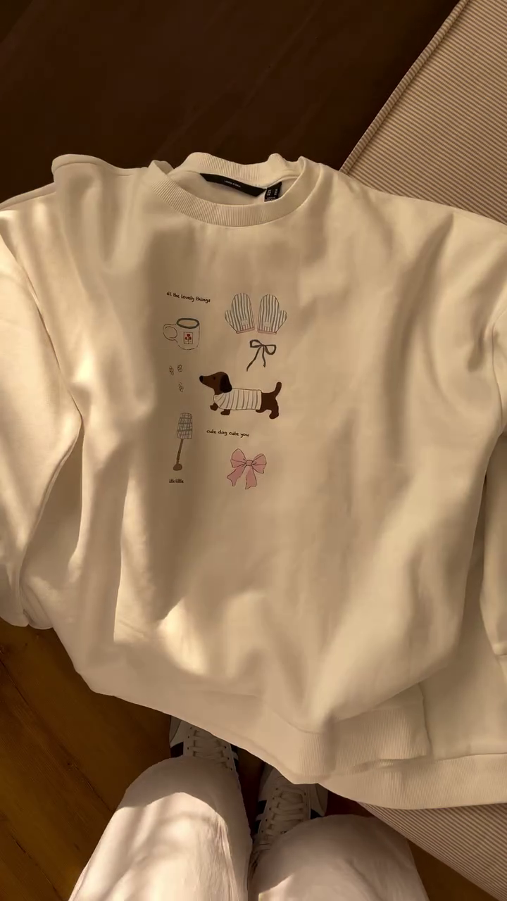 🐶✨ Cute Puppy Graphic Cozy Sweatshirt – Soft Casual Comfort Collection