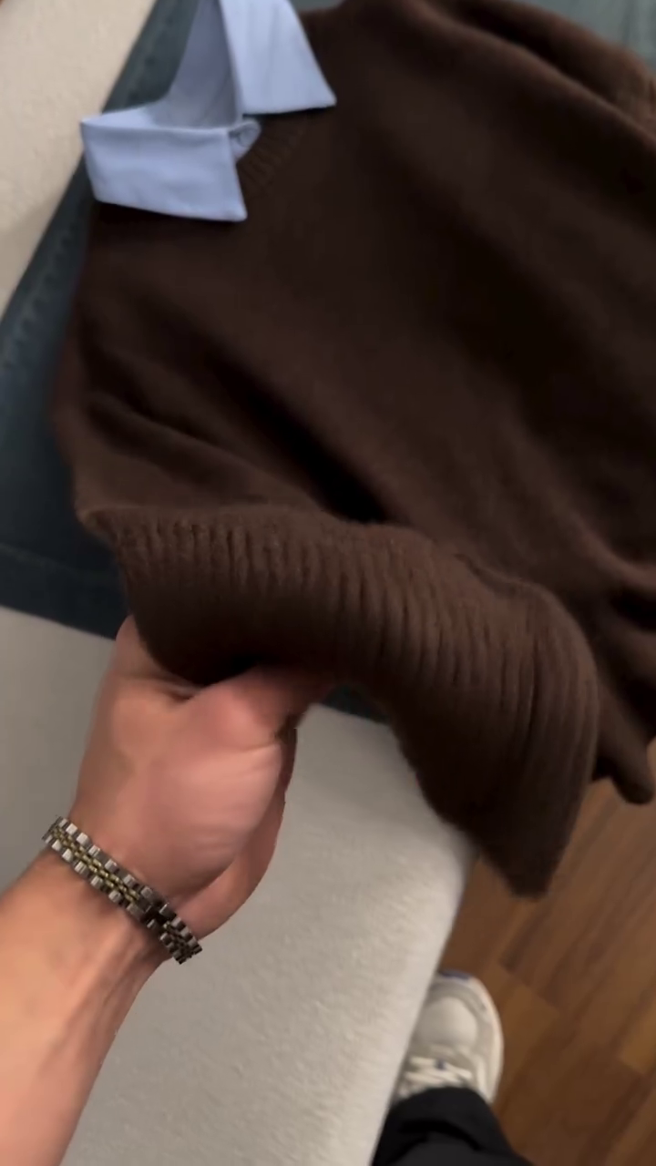 🤎✨ Layered Collar Knit Sweater – Elegant Casual Autumn Style