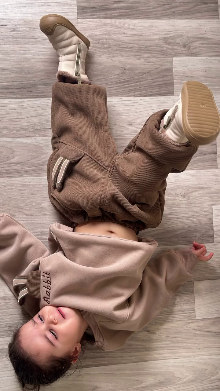 🐰🤎 Cute Bunny Ear Kids Outfit – Cozy Ribbed Top & Pants Set