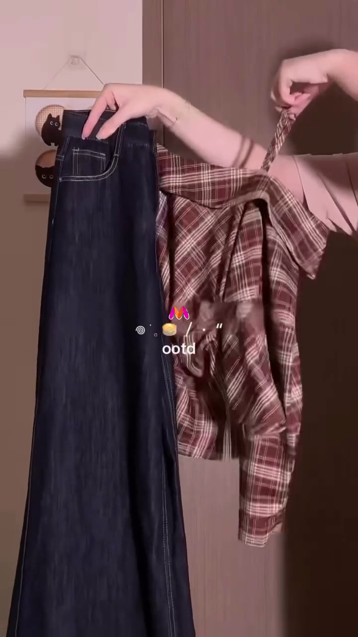 🤎👖 Vintage Plaid Shirt & Denim Maxi Skirt Set – Chic Everyday OOTD