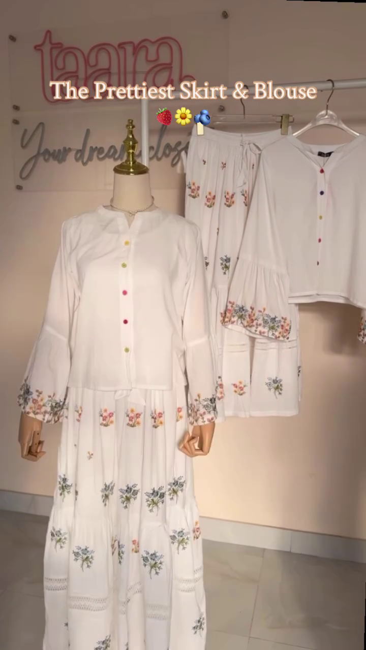 🌼✨ Floral Dream Skirt & Blouse Set – Elegant Embroidered Two-Piece Outfit