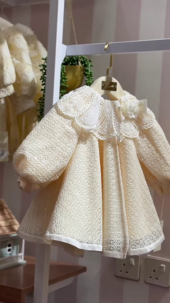 👶✨ Princess Lace Baby Dress – Elegant Floral Party Dress