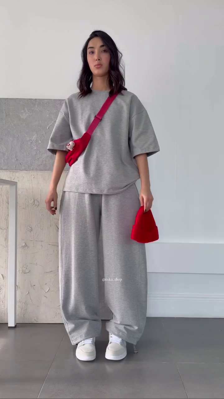 ✨ Minimalist Oversized Lounge Co-Ord Set – Relaxed Street Style Outfit | Premium Comfort Wear | Available in Multiple Colors & Designs | Sizes XXS–XXL 🤍