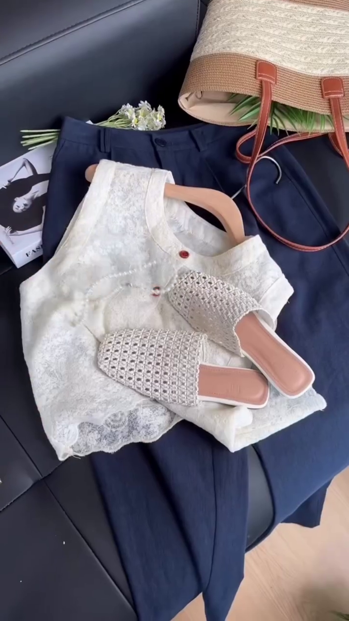 🤍 Elegant Lace Sleeveless Top & Tailored Pants Outfit – Chic Summer Casual Set | Premium Comfort Wear | Available in Multiple Colors & Designs | Sizes XXS–XXL ✨