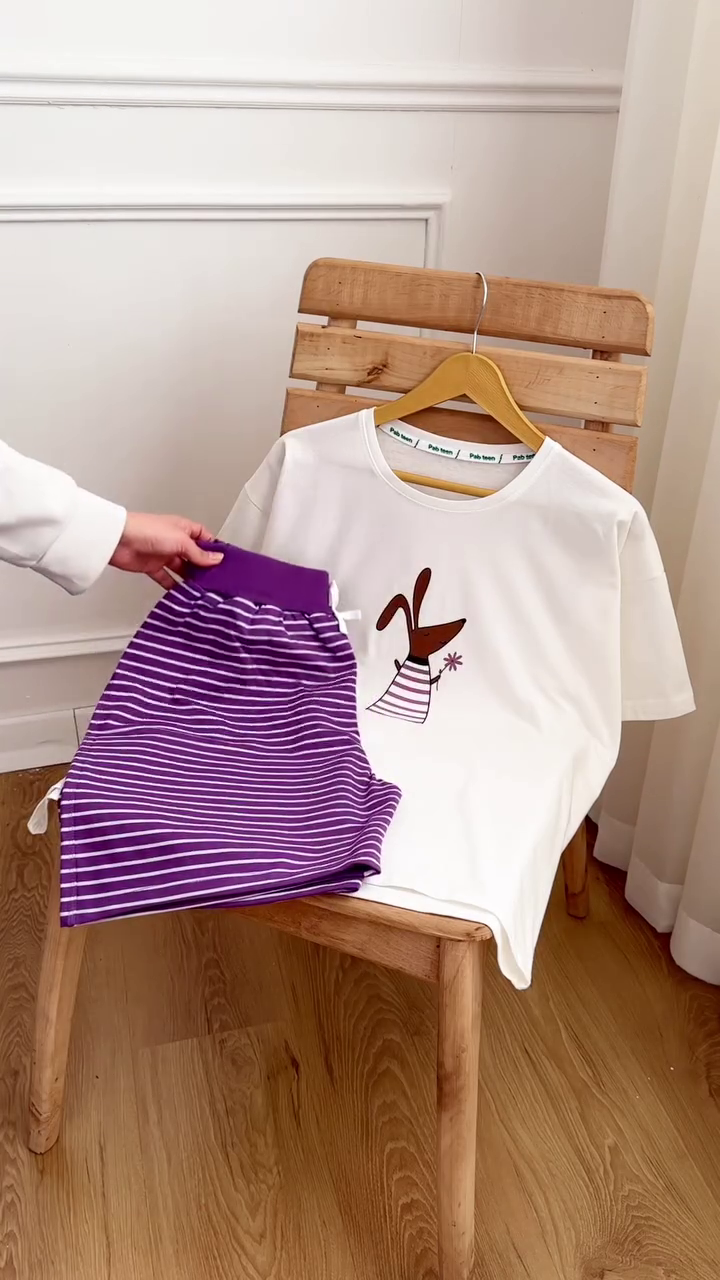 💚 Cute Graphic T-Shirt & Striped Shorts Set – Casual Summer Comfort Outfit | Trendy Relaxed Style | Multiple Colors & Designs | Sizes XXS–XXL ✨