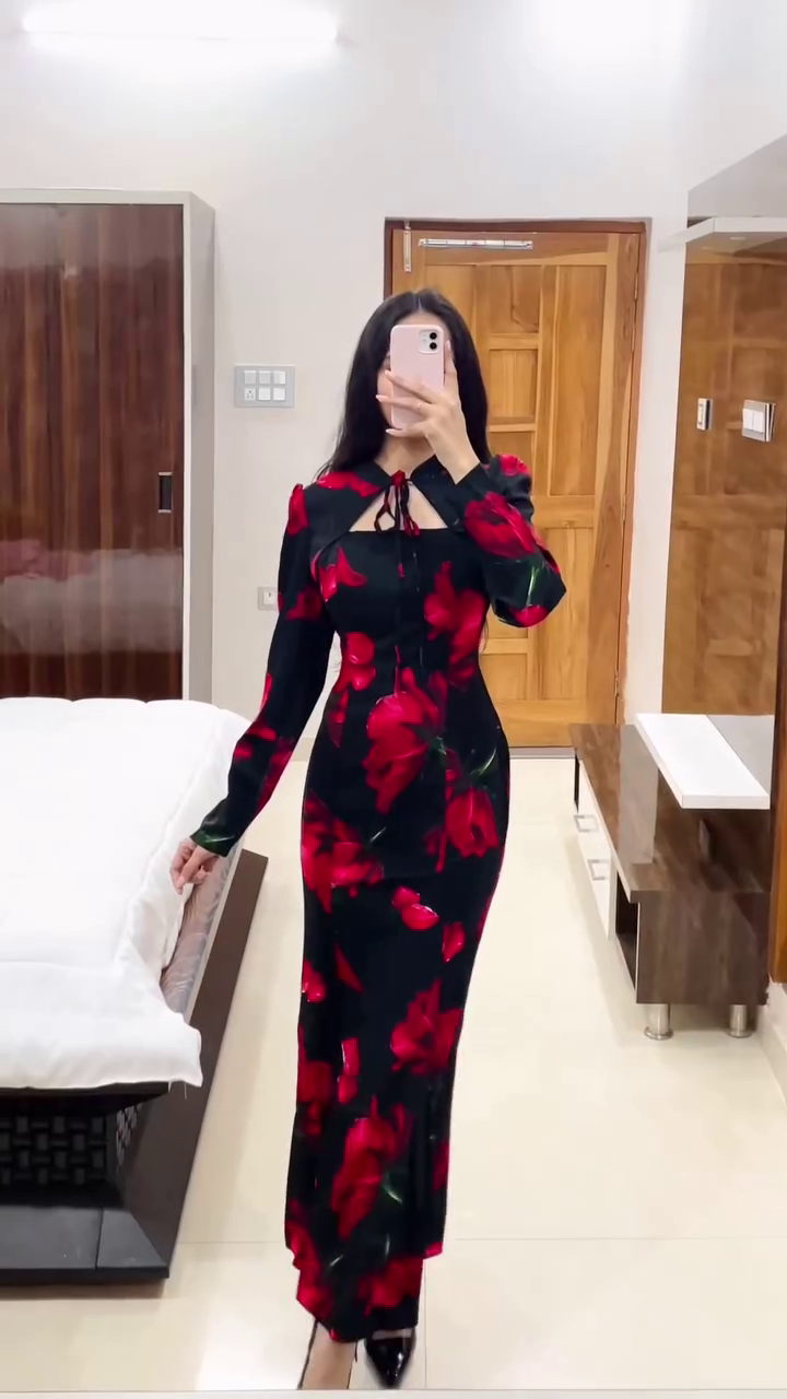 Midnight Rose Bodycon Dress ✨ | Elegant Floral Evening Statement Gown