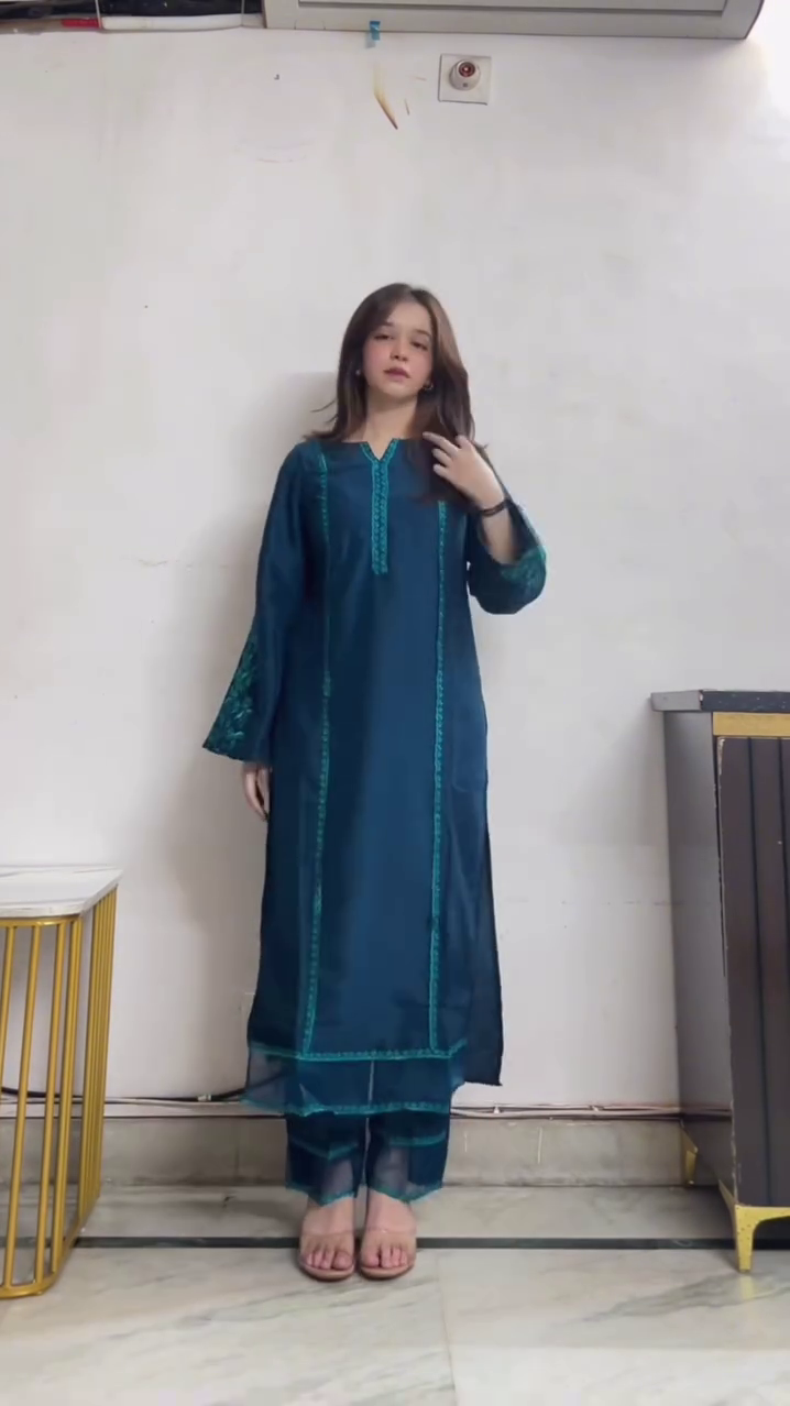 Emerald Grace Embroidered Kurta Set 💚🌿 | Elegant Ethnic Everyday Wear