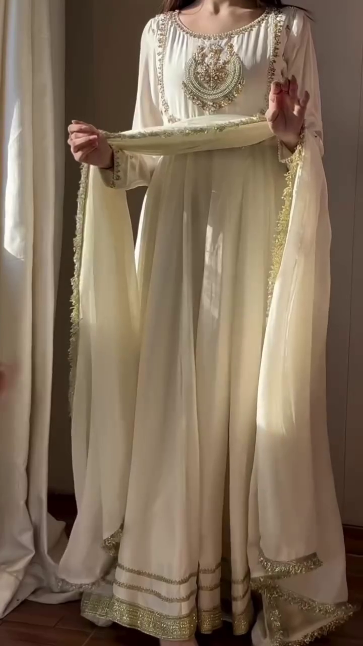 ✨ Noor Royale Embellished Anarkali Set – Luxury in Every Detail ✨🤍