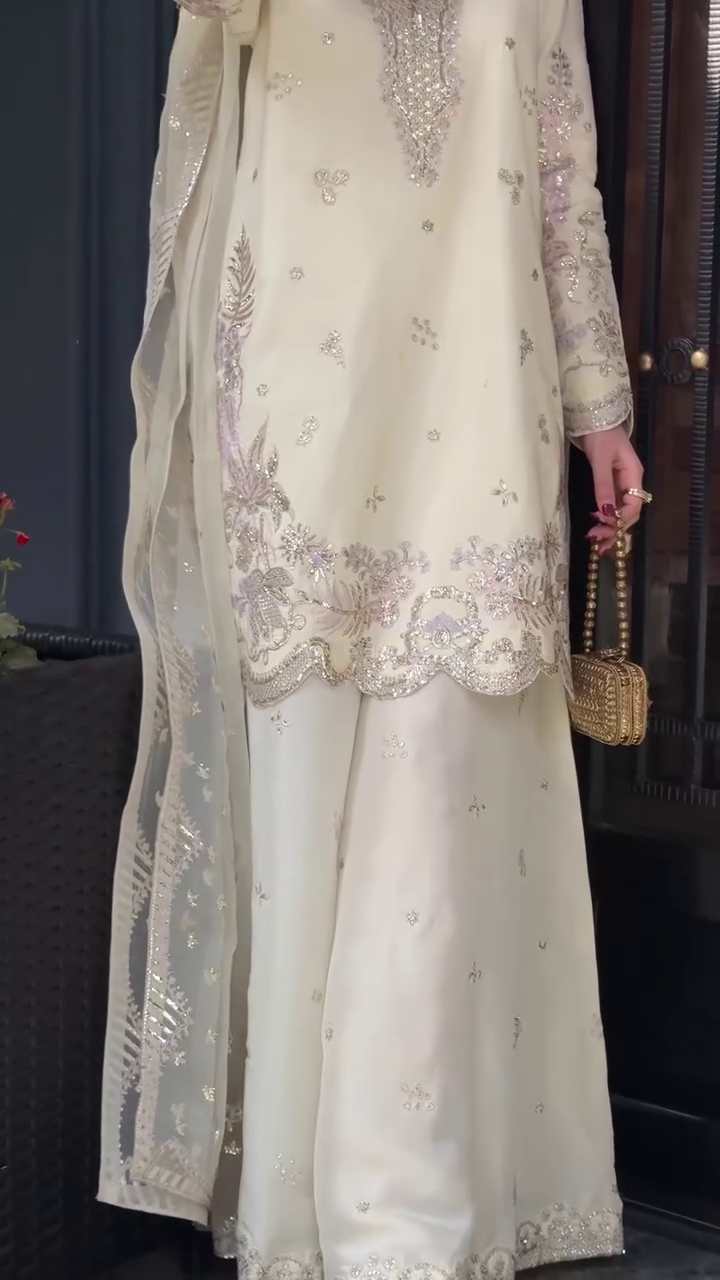 ✨ Noor Ivory Embroidered Festive Suit – Grace in Every Detail 🤍🌙