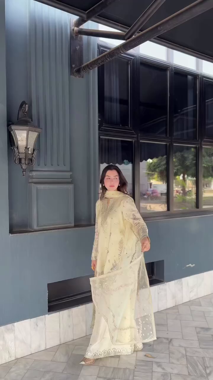 ✨ Noor Ivory Embroidered Festive Suit – Grace in Every Detail 🤍🌙