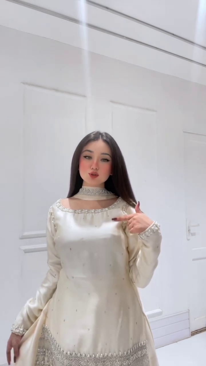 🤍 Pearl Ivory Regal Sharara Set – Elegance with a Royal Glow ✨👑