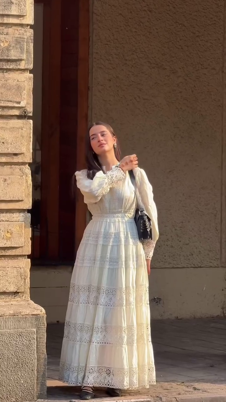 🌼 Ivory Meadow Lace Maxi Dress – Soft Elegance in Every Step 🤍✨
