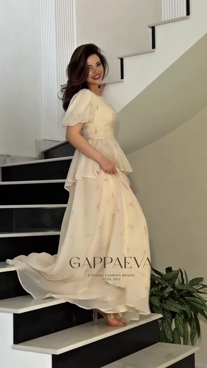 🌼 Buttercream Blossom Fit & Flare Dress – Soft Elegance with a Feminine Touch 💛✨