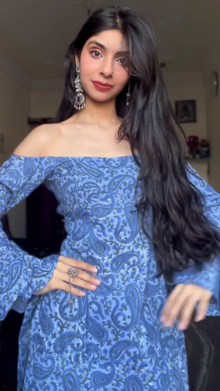 “Rosé Bloom Tunic 🌹 | Elegant Floral Everyday Chic”