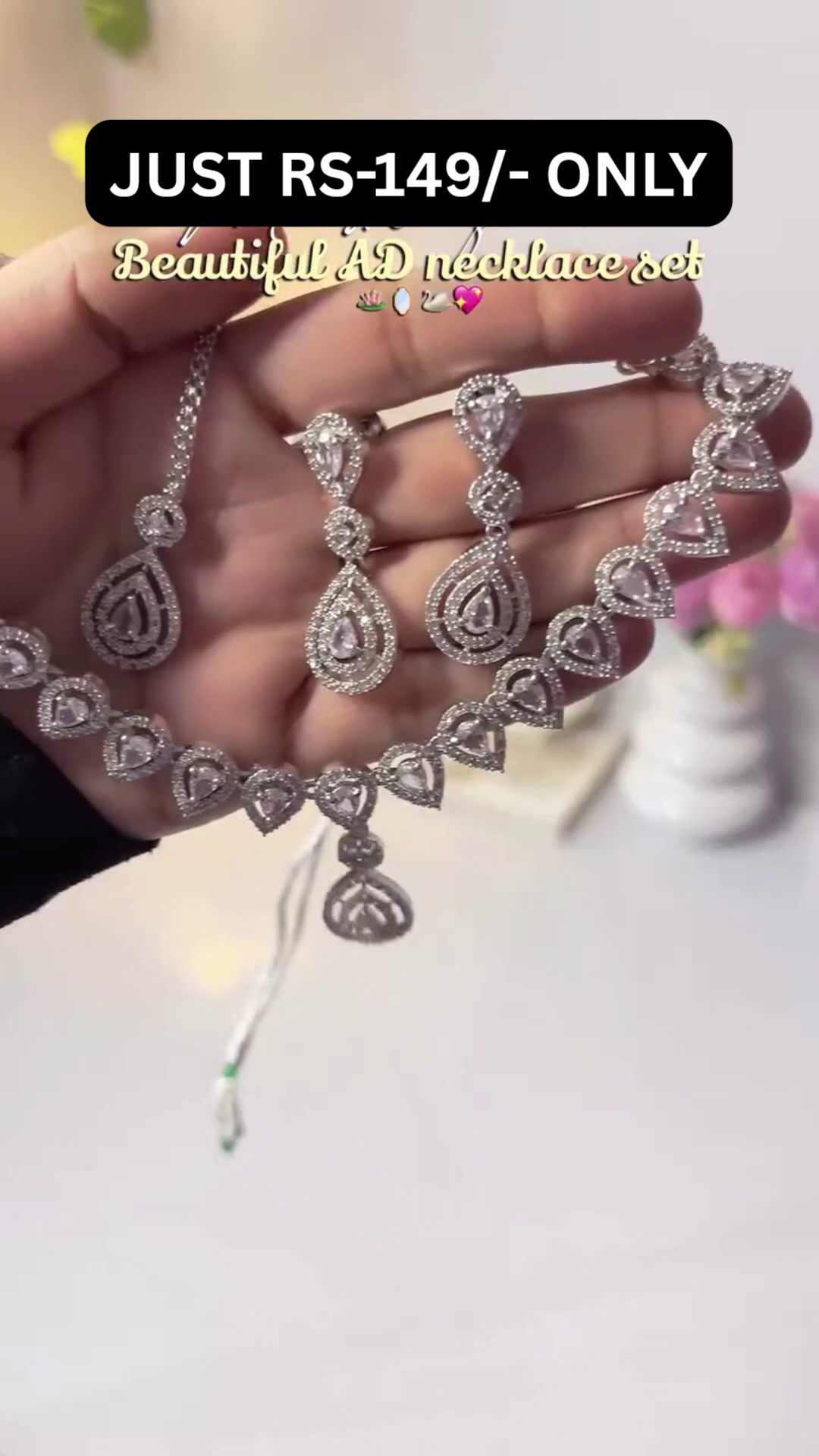 “Royal Spark AD Necklace Set 👑 | Luxury Crystal Party Jewelry Set for Women”