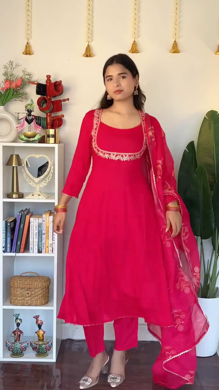 “Rang-e-Noor Embroidered Suit Set 🌸 | Elegant Red Pink Festive Salwar Collection”