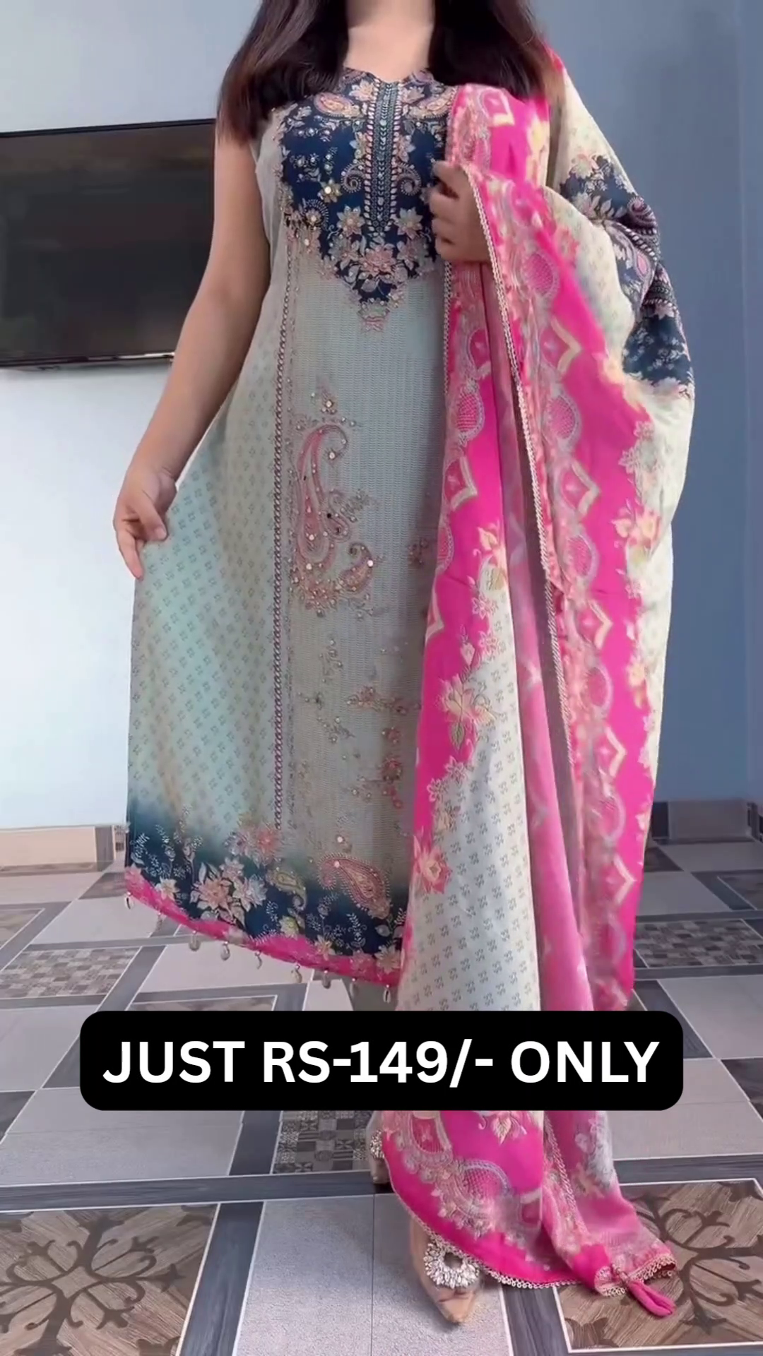 “Meher Noor Designer Lawn Suit Set 🌷 | Luxury Floral Printed Pakistani Dress with Dupatta”