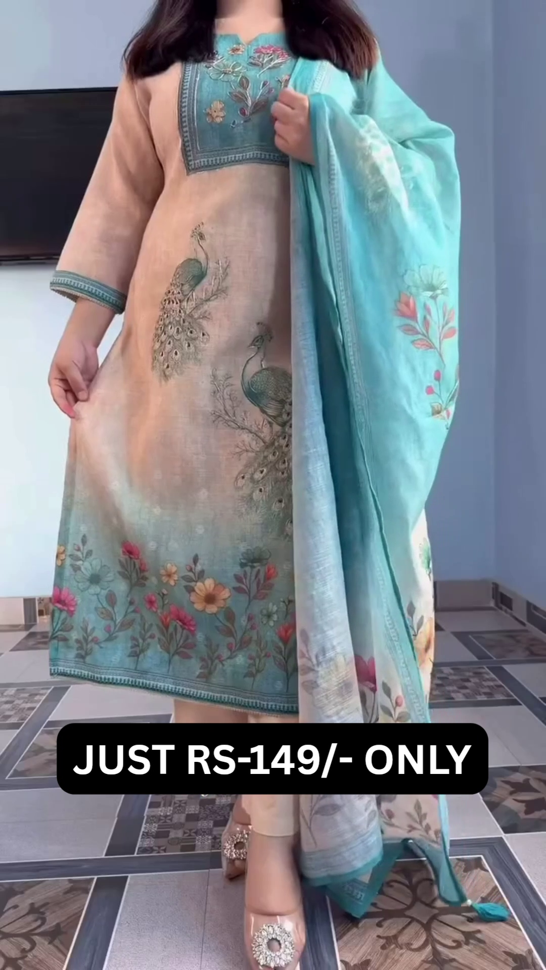 “Aqua Bloom Floral Suit Set 🌸🩵 | Elegant Pastel Ethnic Wear”