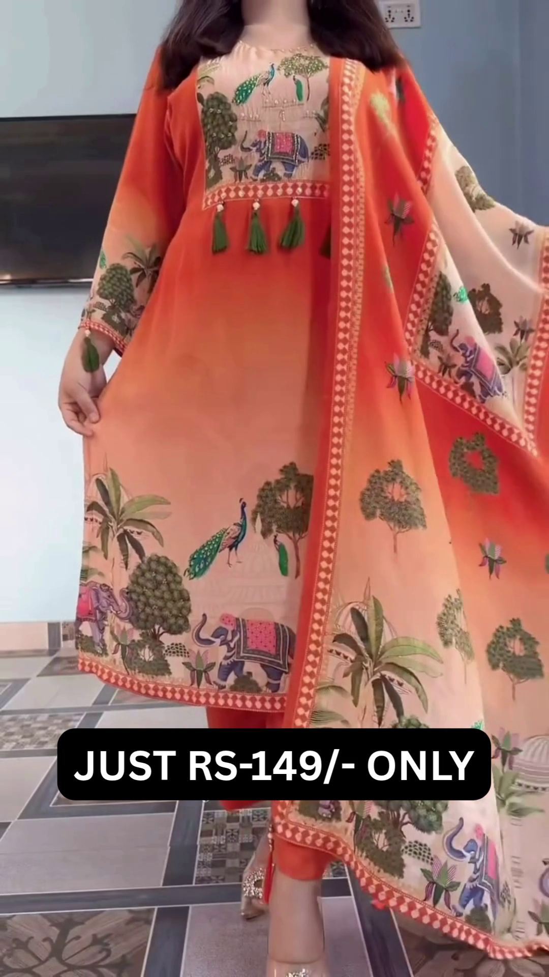 “Royal Peacock Print Suit Set ✨🦚 | Vibrant Ethnic Elegance Collection”
