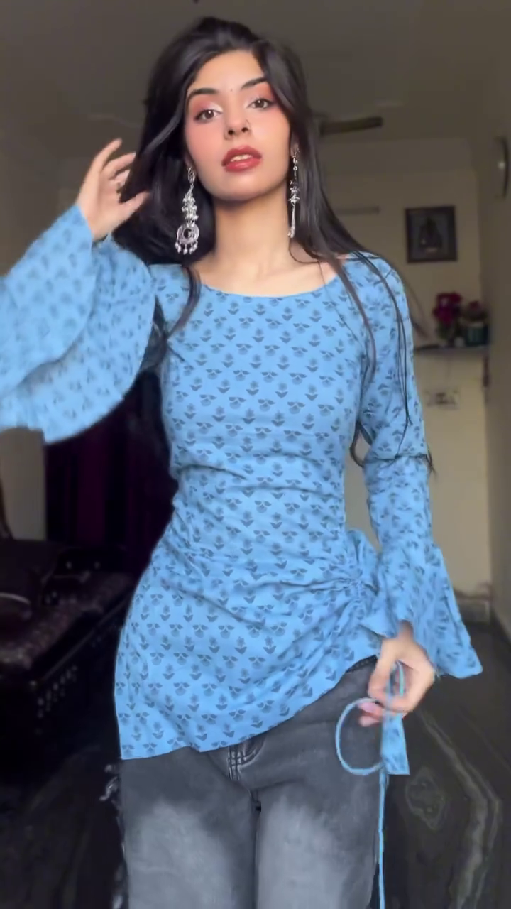 💙✨ Royal Blue Off-Shoulder Statement Dress ✨💙