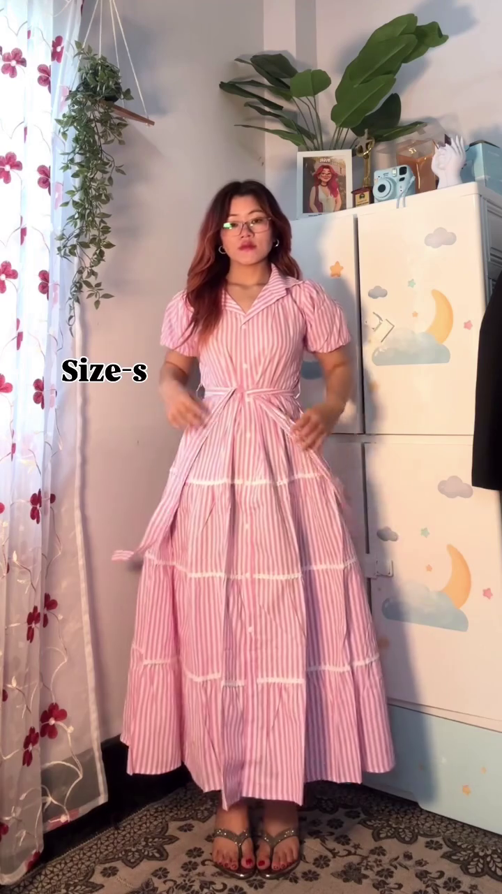 🌸✨ Candy Stripe Cottagecore Maxi Dress – Feminine Charm in Every Twirl ✨🌸