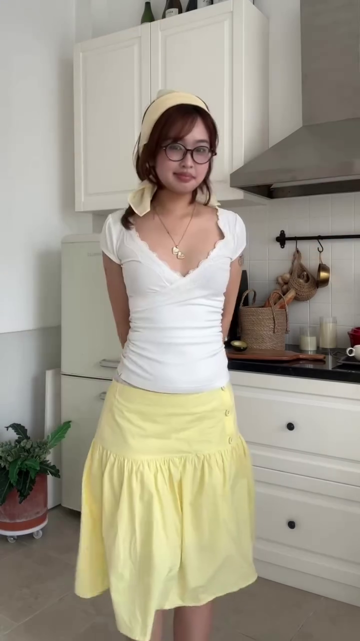 💛✨ Sunshine Soft Girl Aesthetic – Cute, Fresh & Effortlessly Charming ✨🌼