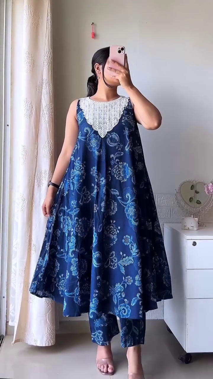 💙✨ Elegant Indigo Ethnic Set with a Graceful Flow ✨💙