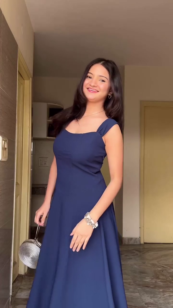 💙✨ Midnight Blue Elegance — Soft, Feminine & Effortlessly Chic ✨💙