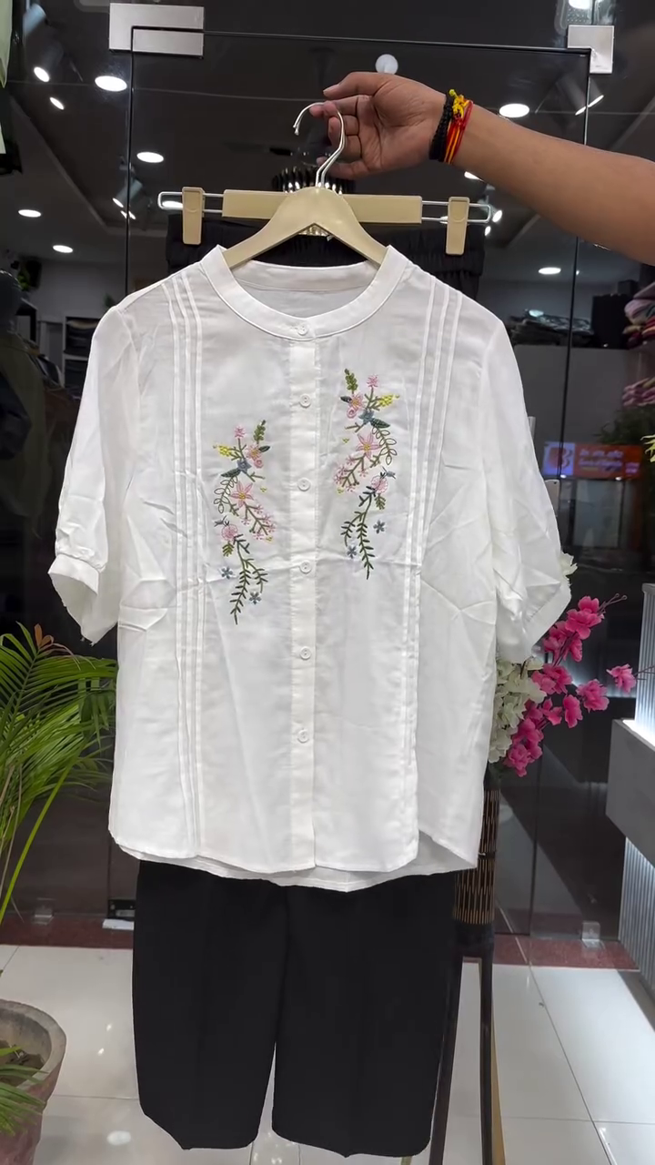 👗 Elegant Floral Embroidered White Cotton Co-Ord Set for Women | Premium Button-Down Tunic Shirt with Relaxed Fit Palazzo Pants | Casual, Office & Everyday Wear Collection 💖🌿